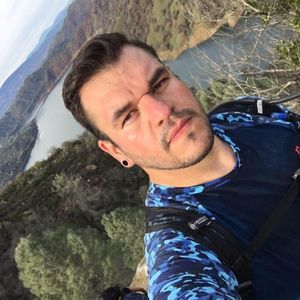 Meet your Posher, César